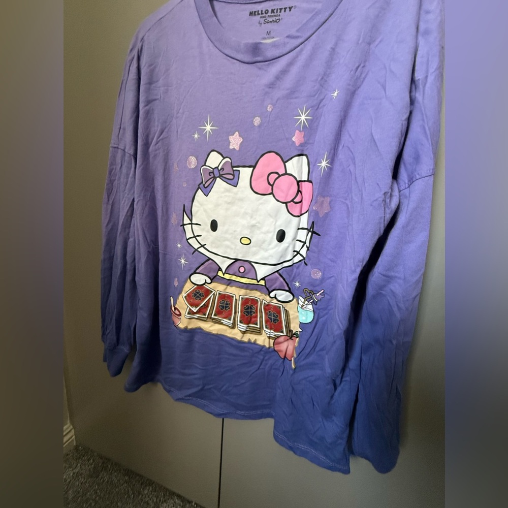 Hello kitty oversized long sleeve
